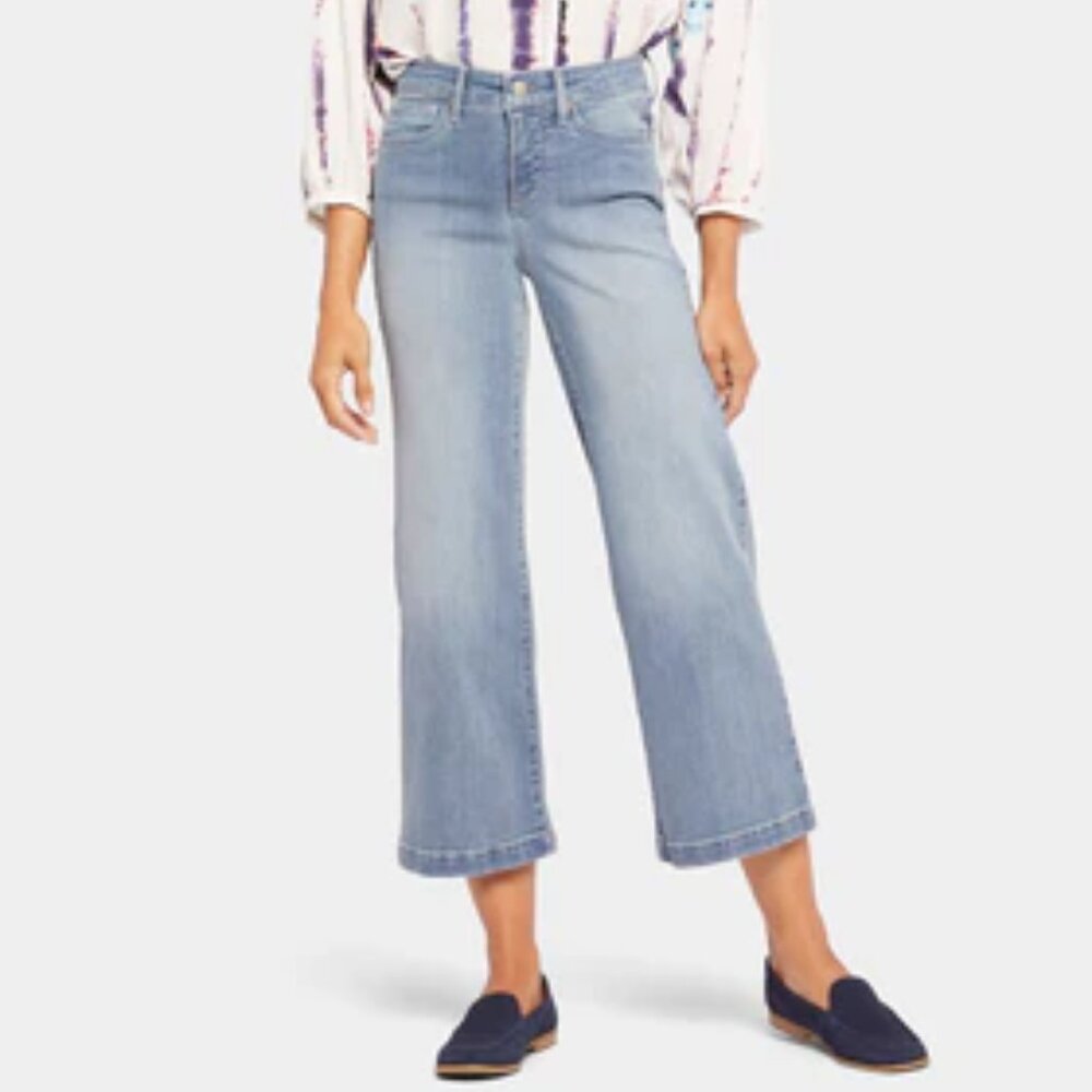 NYDJ Teresa wide leg ankle jeans. Size 8.